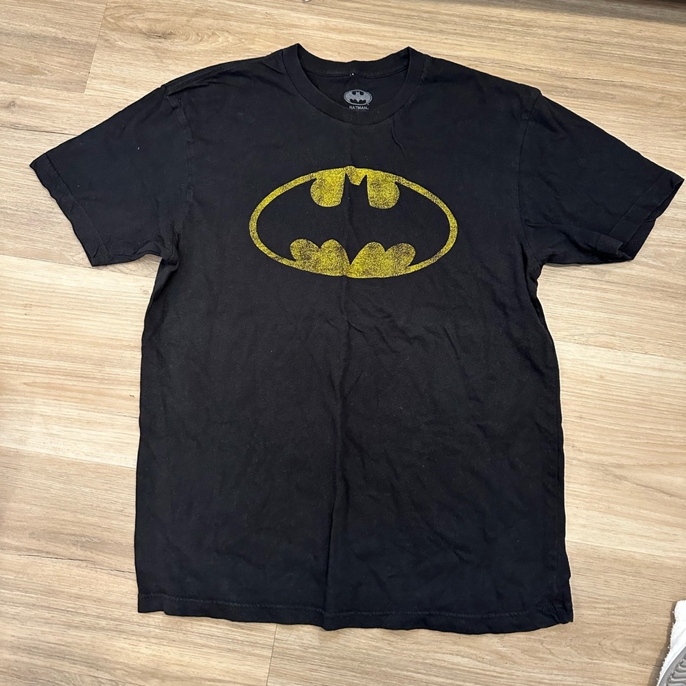 Black Batman Logo Graphic Tee - size Large classic